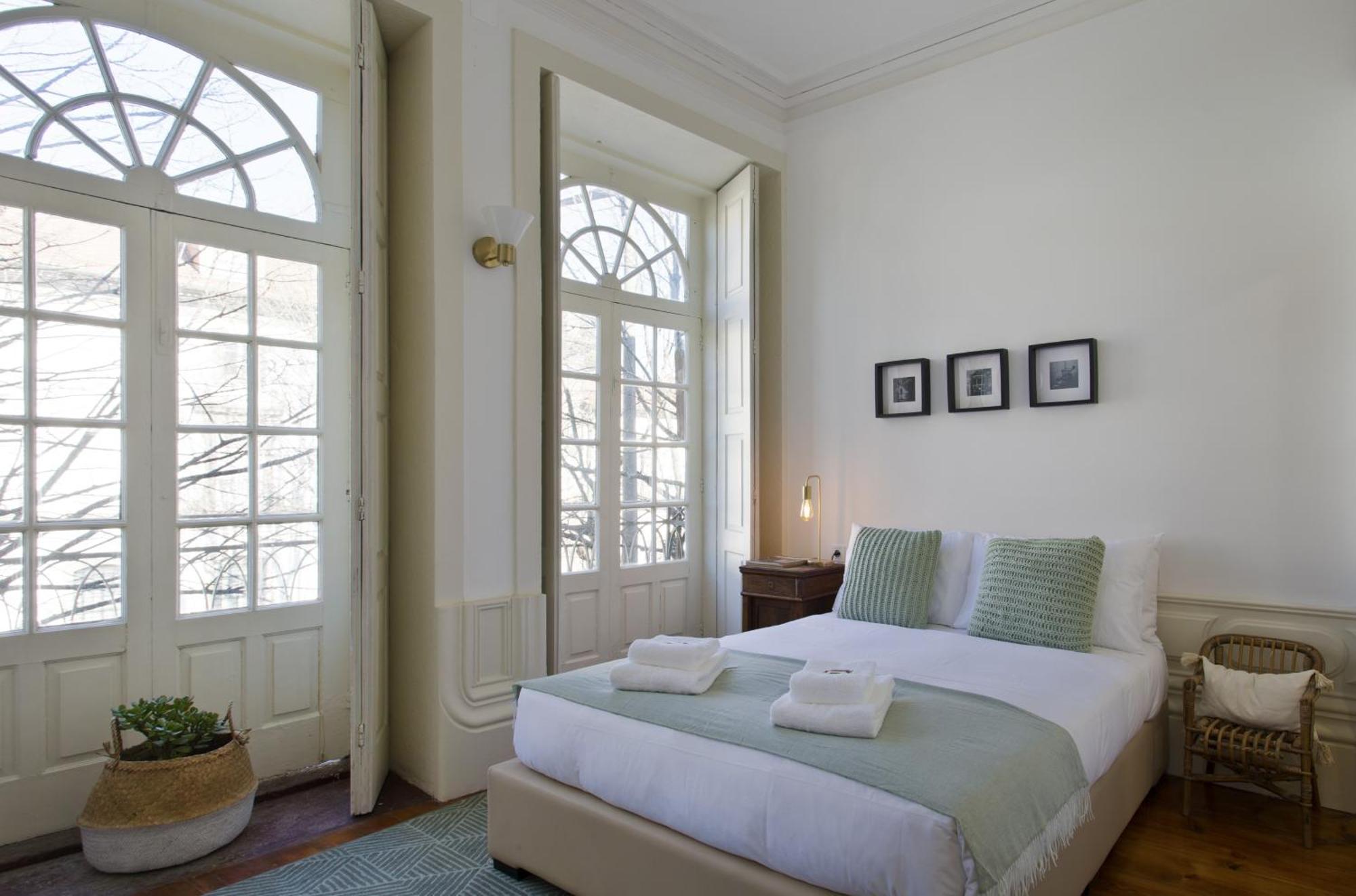 Fine Art Apartments City Center ポルト 部屋 写真