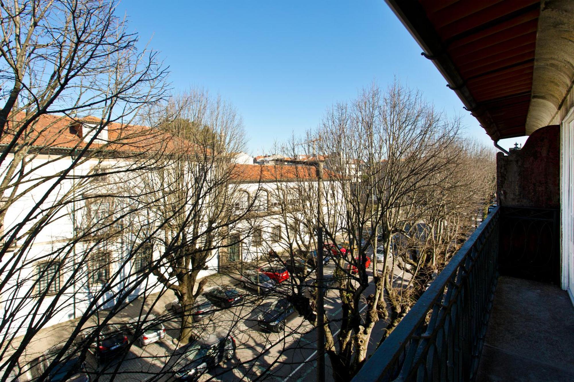 Fine Art Apartments City Center ポルト 部屋 写真