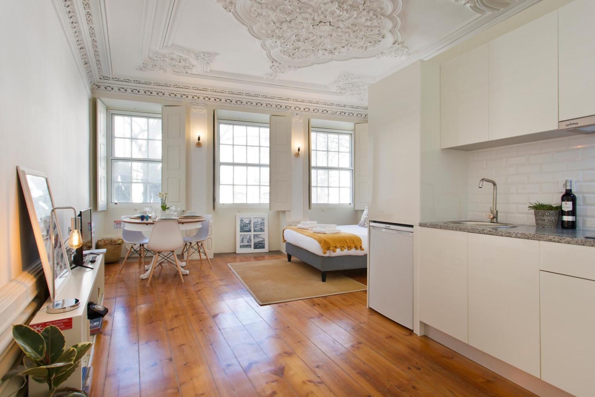 Fine Art Apartments City Center ポルト 部屋 写真